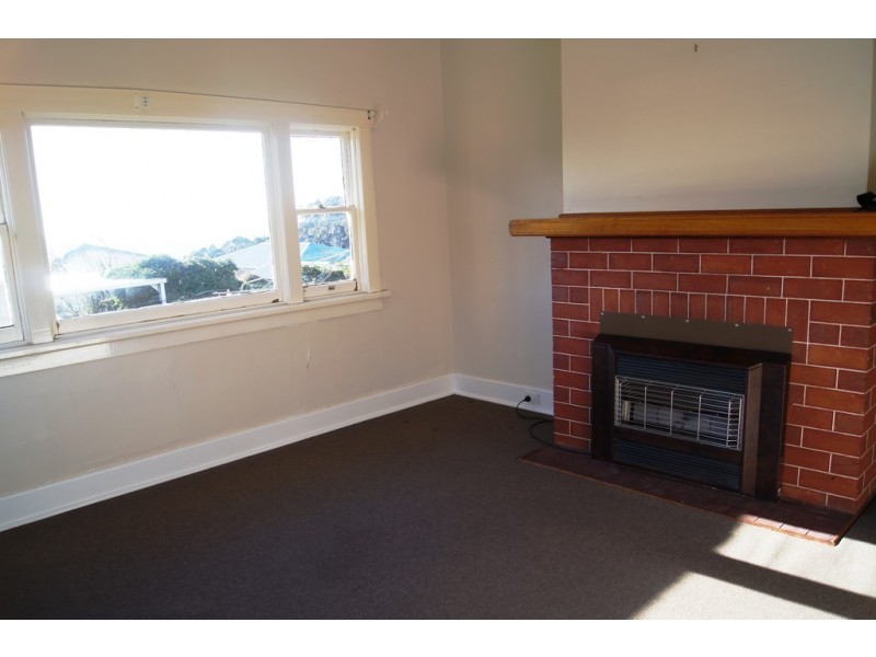 9 Reid Street, Upper Burnie TAS 7320