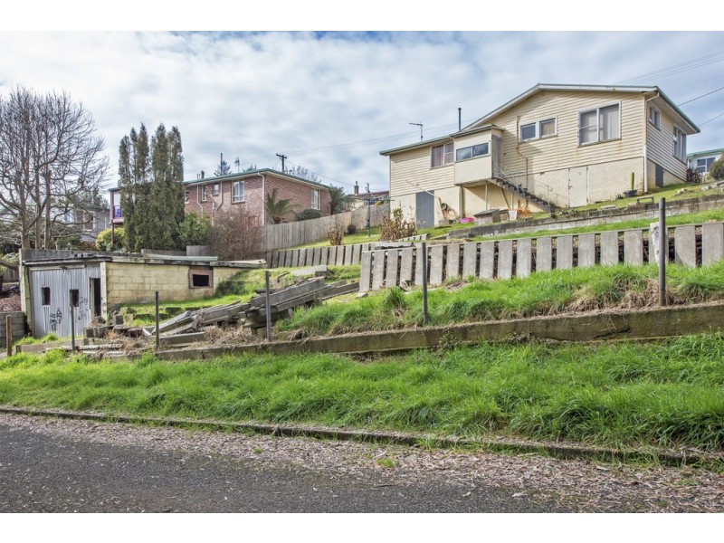 16 Ogden Street, Acton TAS 7320