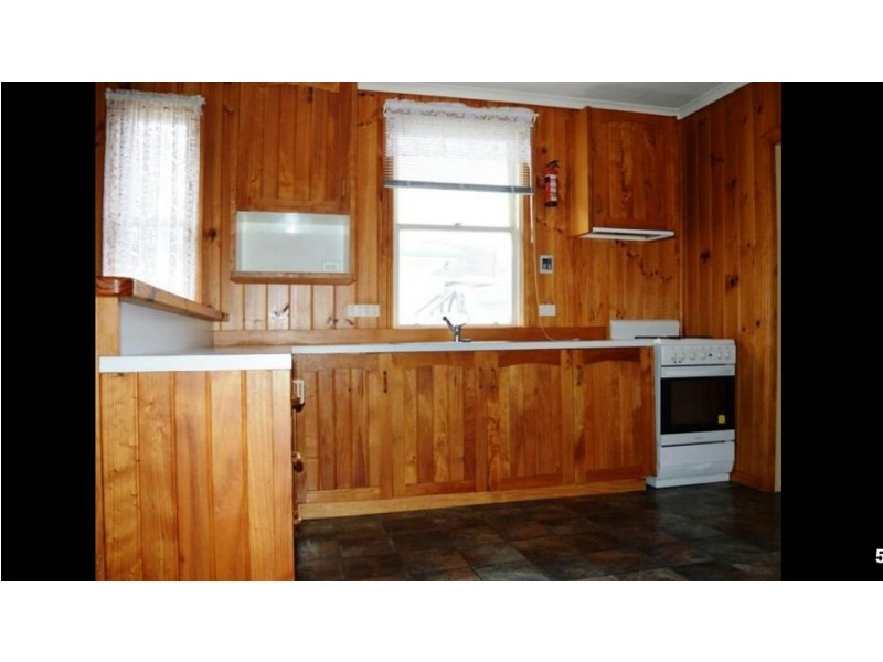 6 Alec Street, Rosebery TAS 7470