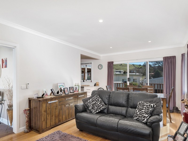 350 Mount Street, Upper Burnie TAS 7320