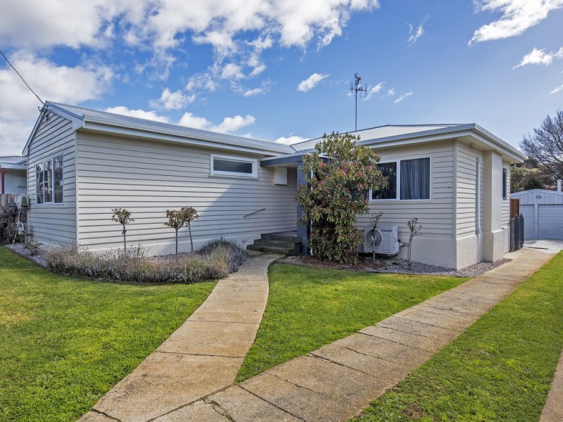 350 Mount Street, Upper Burnie TAS 7320