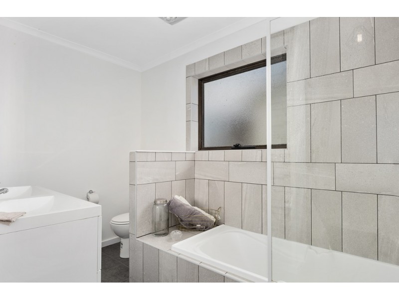 37 Ashwater Crescent, Penguin TAS 7316