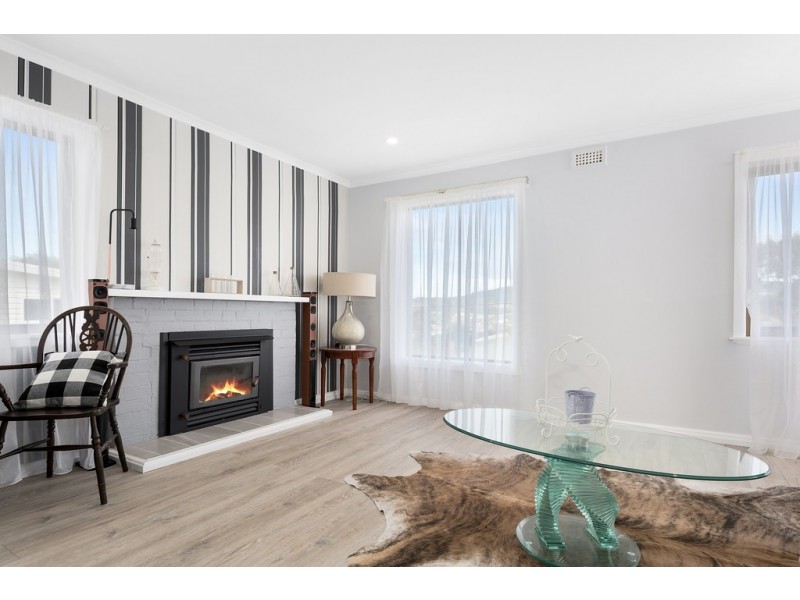 37 Ashwater Crescent, Penguin TAS 7316