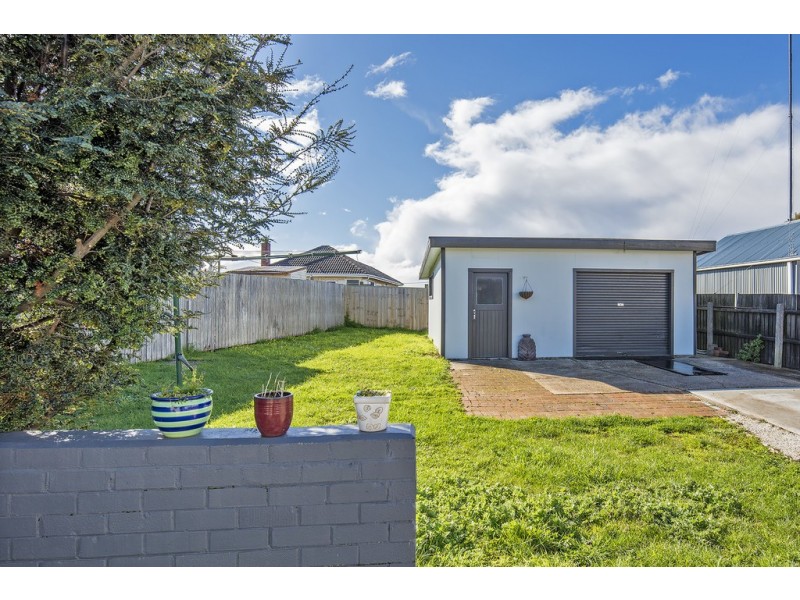 37 Ashwater Crescent, Penguin TAS 7316
