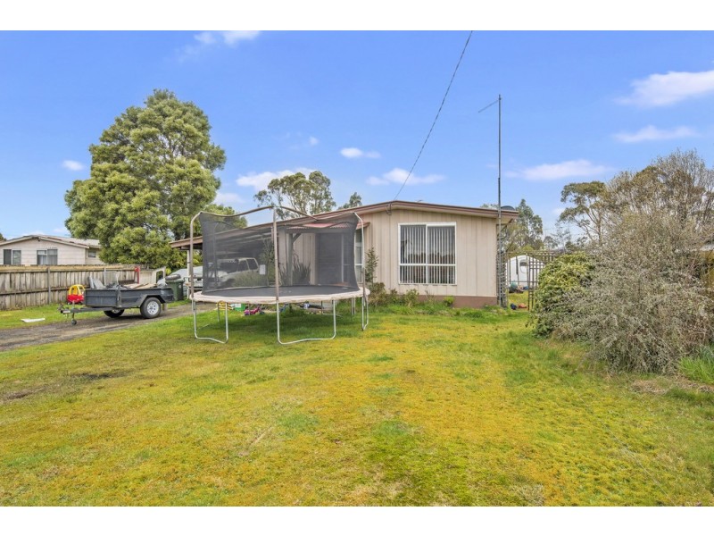 6 Federation Court, Zeehan TAS 7469