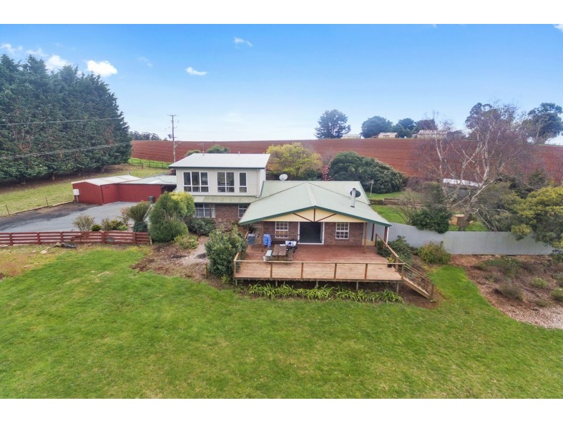140 Hardys Road, Penguin TAS 7316