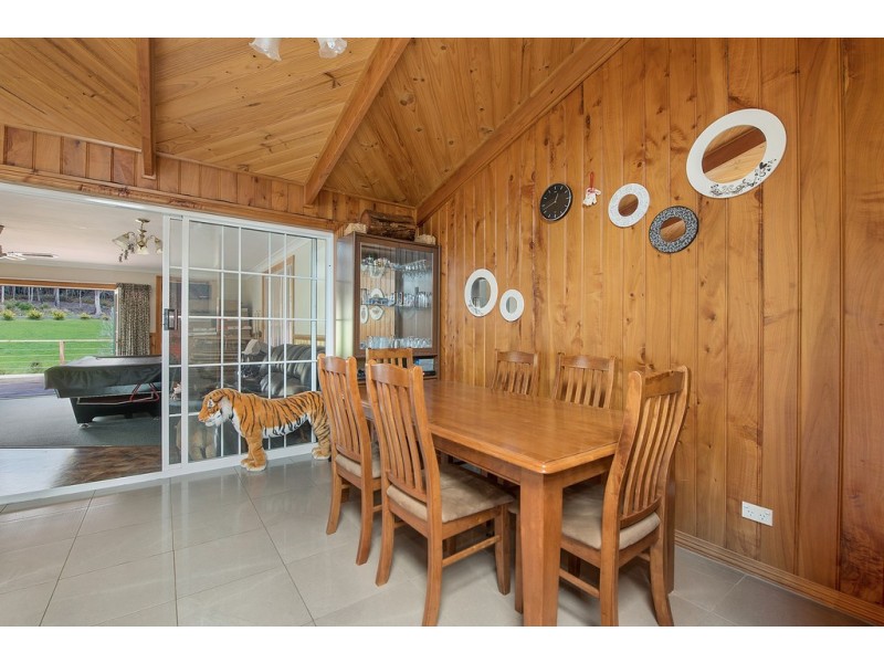 140 Hardys Road, Penguin TAS 7316