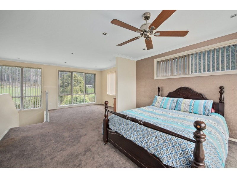 140 Hardys Road, Penguin TAS 7316
