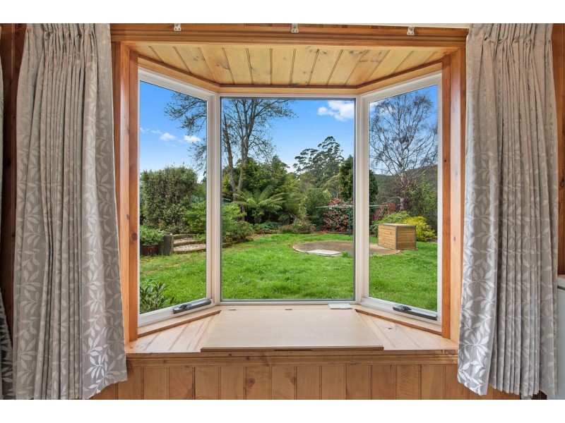 140 Hardys Road, Penguin TAS 7316