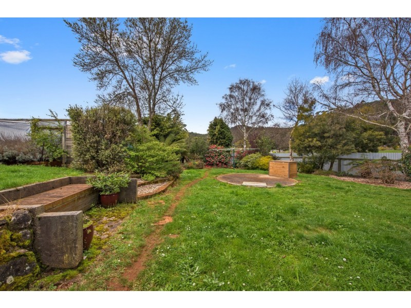 140 Hardys Road, Penguin TAS 7316