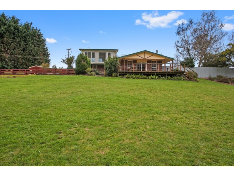 140 Hardys Road, Penguin TAS 7316