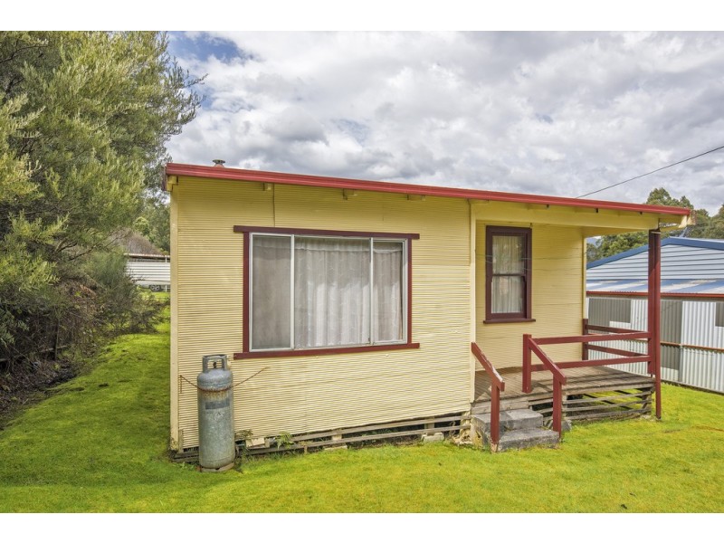 4/31 Dalmeny Street, Rosebery TAS 7470