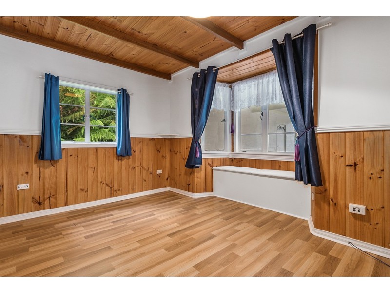 18 Hogarth Road, Sulphur Creek TAS 7316