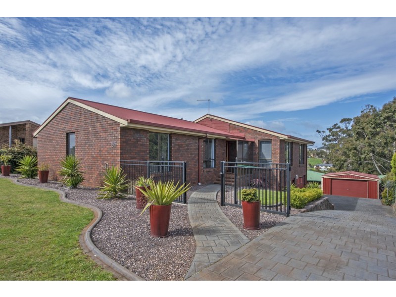 55 Manuka Drive, Romaine TAS 7320