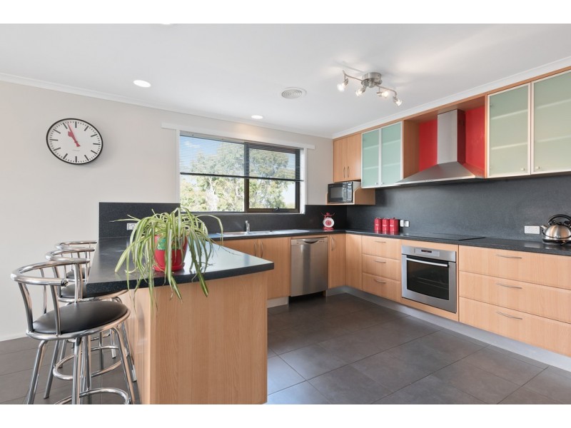 55 Manuka Drive, Romaine TAS 7320