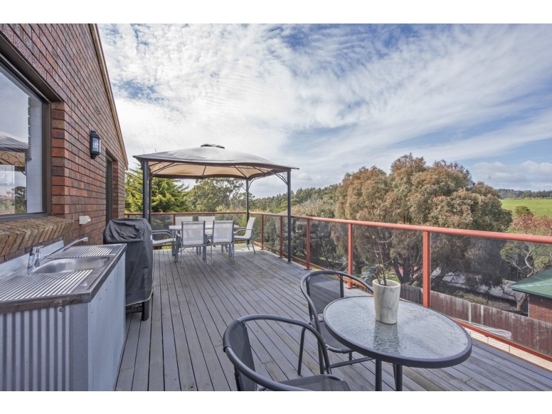 55 Manuka Drive, Romaine TAS 7320