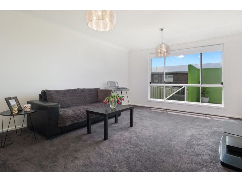 11 Lorrie Place, Park Grove TAS 7320