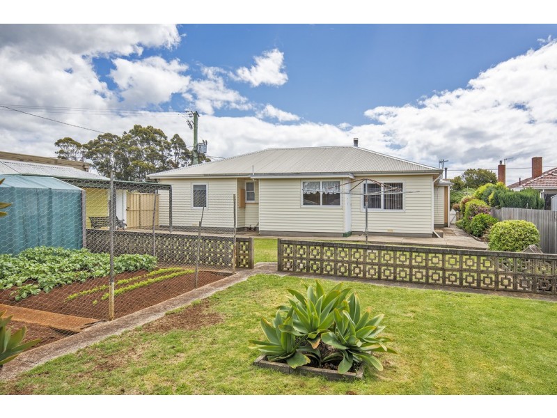 7 Deacon Street, Upper Burnie TAS 7320