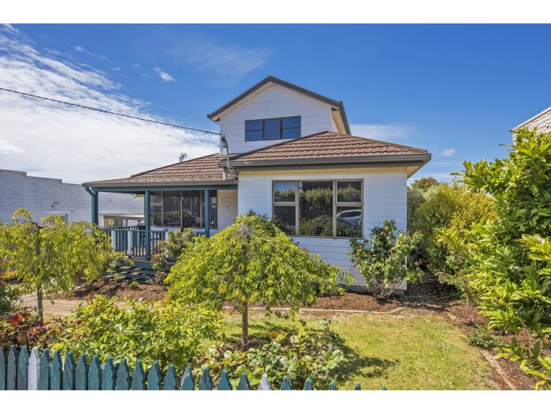 21 Halstead Street, Montello TAS 7320