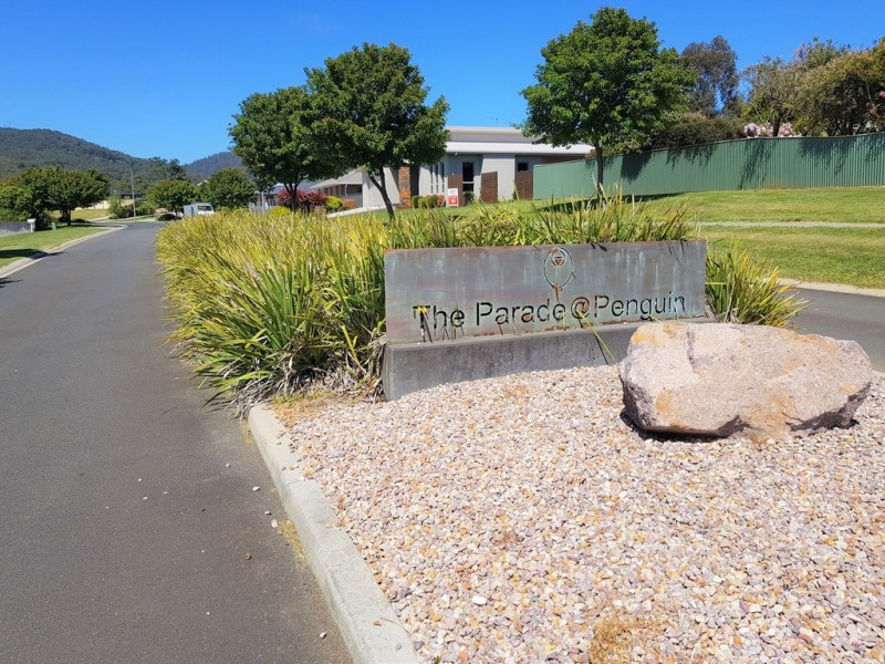 18 Berkshire Parade, Penguin TAS 7316