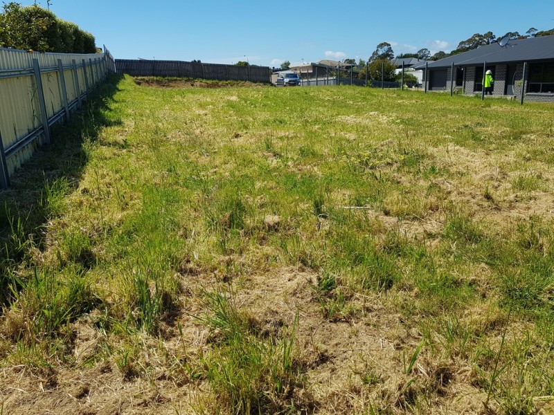 18 Berkshire Parade, Penguin TAS 7316