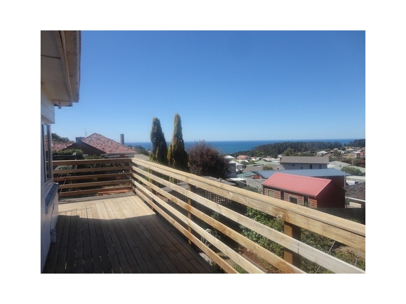225 Mount Street, Upper Burnie TAS 7320