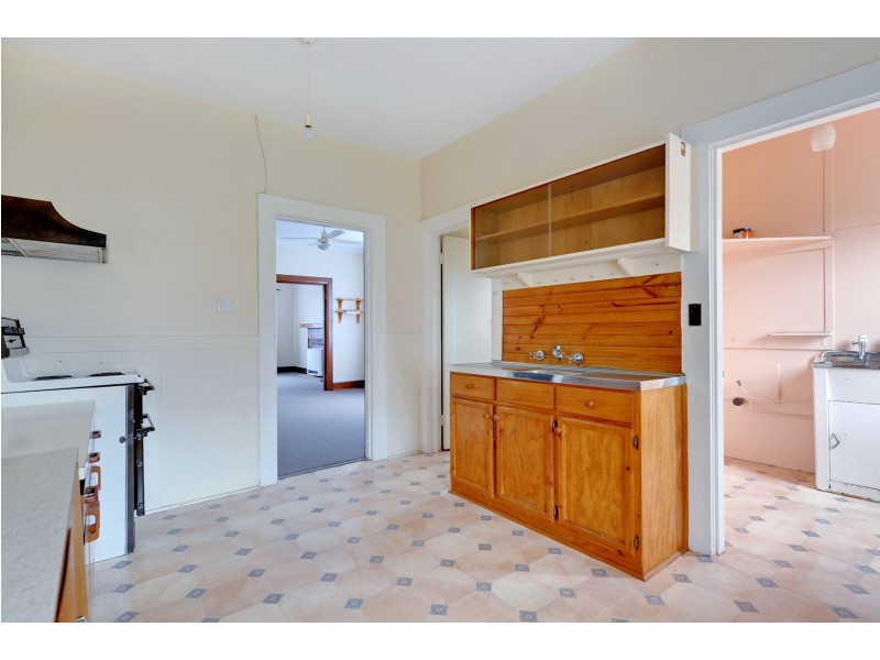 6 Romaine Street, South Burnie TAS 7320