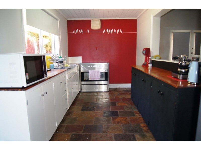 6 Charles Street, Burnie TAS 7320