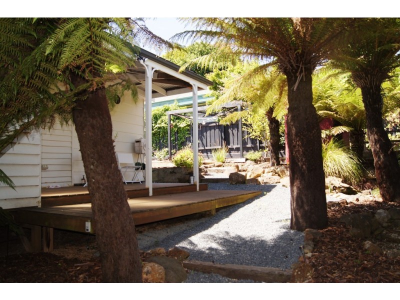 6 Charles Street, Burnie TAS 7320