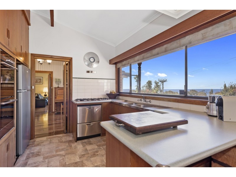 8 Tracey Street, Park Grove TAS 7320