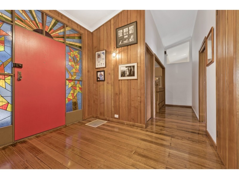 8 Tracey Street, Park Grove TAS 7320