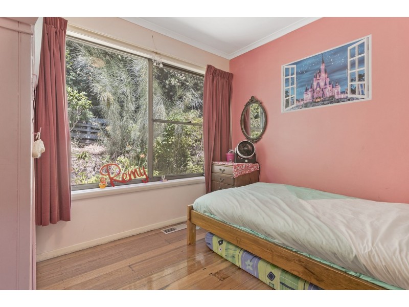 8 Tracey Street, Park Grove TAS 7320