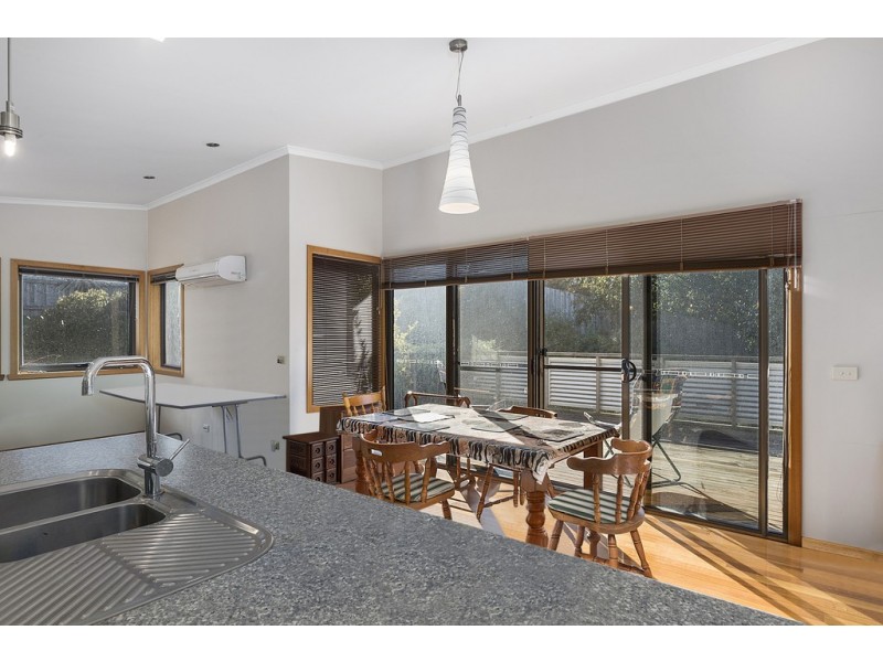 1/2a Lyndara Drive, Penguin TAS 7316