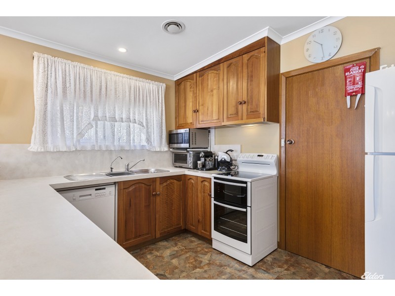17-19 Greenacre Street, Upper Burnie TAS 7320