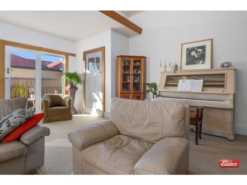 32 Queen Street, Burnie TAS 7320