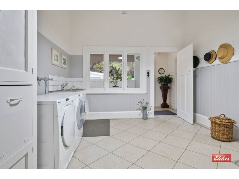 32 Queen Street, Burnie TAS 7320