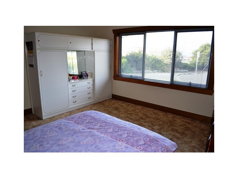 8 Moody Street, Burnie TAS 7320