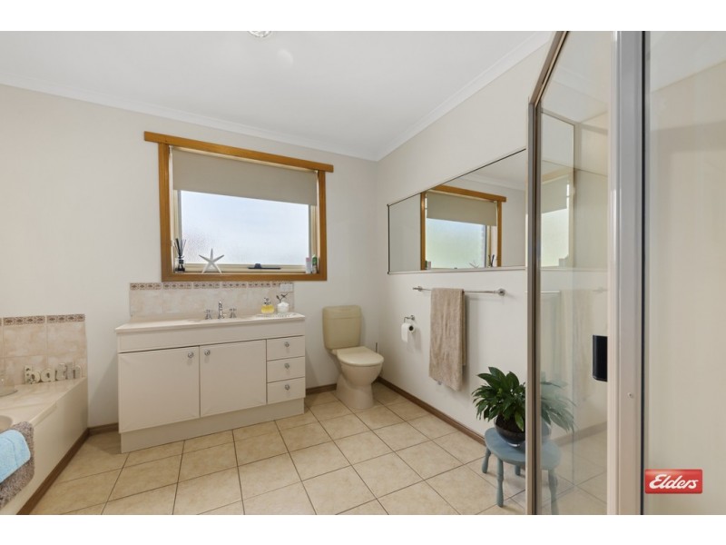 7 Hillfarm Drive, Park Grove TAS 7320
