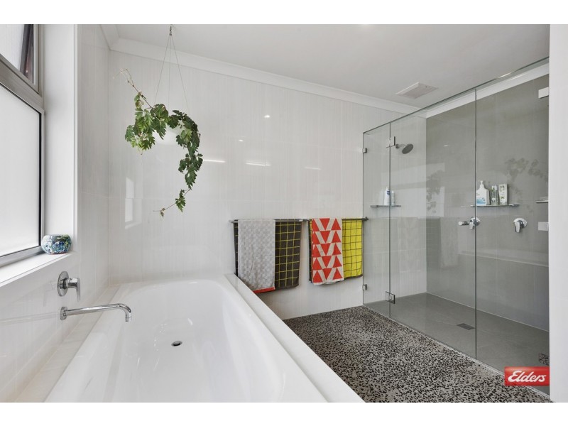 43 Leatherwood Drive, Penguin TAS 7316