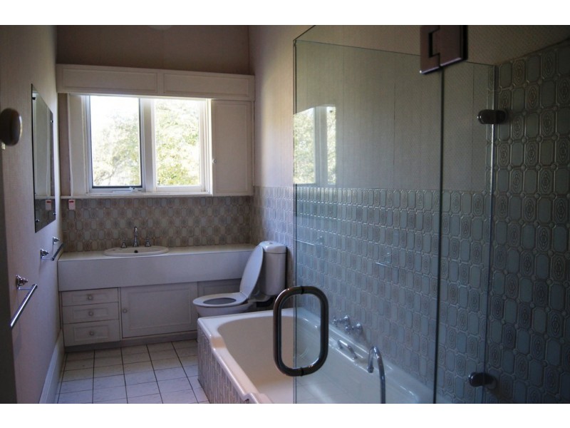 83 Button Avenue, Parklands TAS 7320