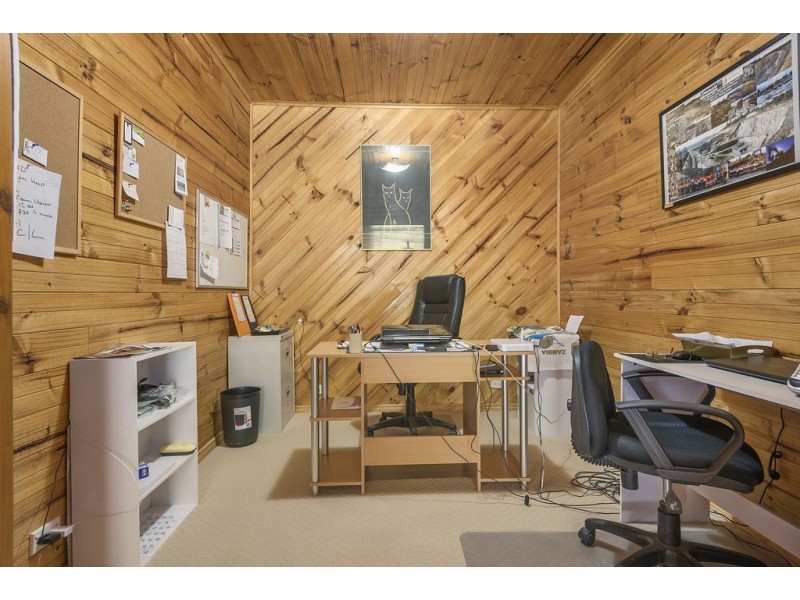 1 Somerset Street, Rosebery TAS 7470