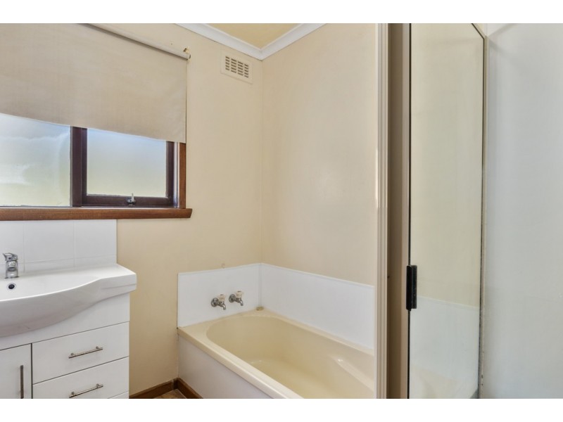 25 Kingsley Avenue, Romaine TAS 7320