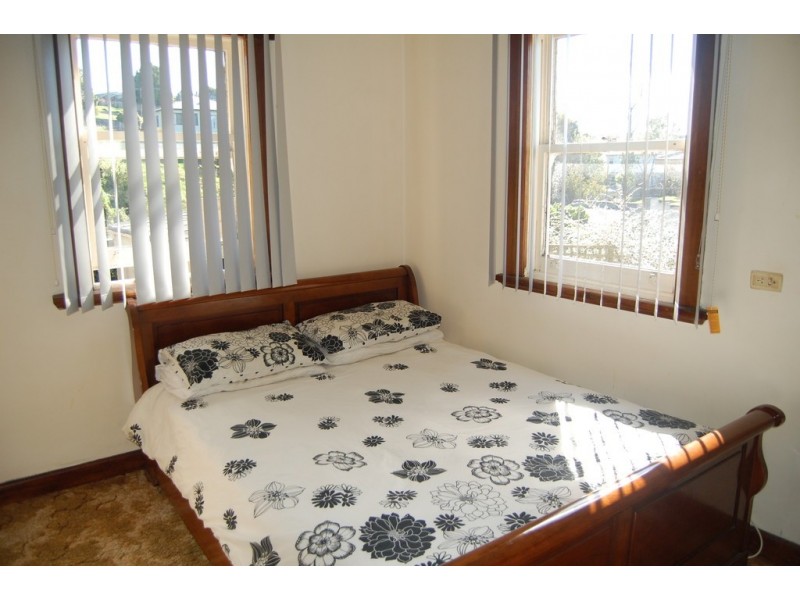 4 Belton Street, Hillcrest TAS 7320