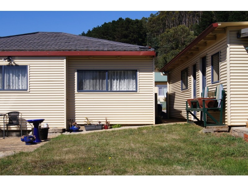 2 Romaine Street, South Burnie TAS 7320
