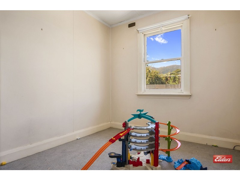 6 Alec Street, Rosebery TAS 7470