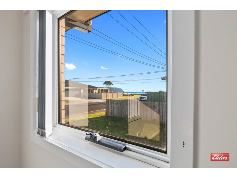 37 Walker Street, Wynyard TAS 7325