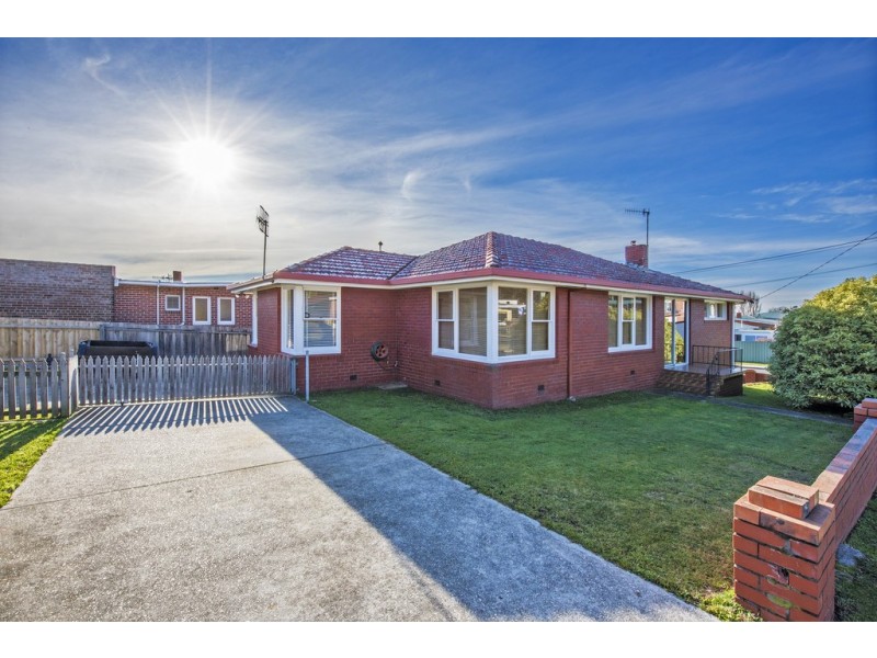 16 Durham Road, Cooee TAS 7320