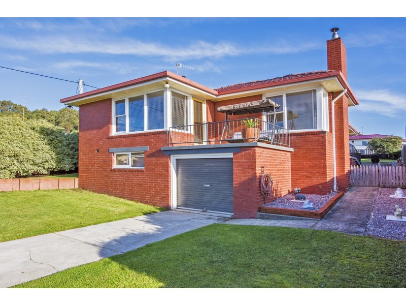 16 Durham Road, Cooee TAS 7320