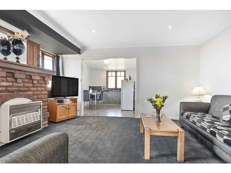 3a Bay View Avenue, Burnie TAS 7320