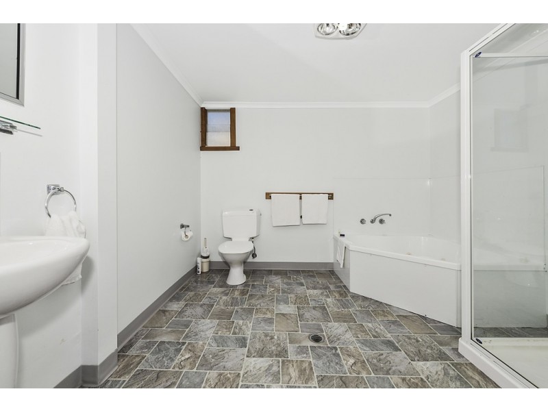 3a Bay View Avenue, Burnie TAS 7320